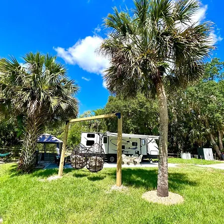 Lake Front Rv Experience Close To Port Canaveral And Kennedy Space Center Hotel